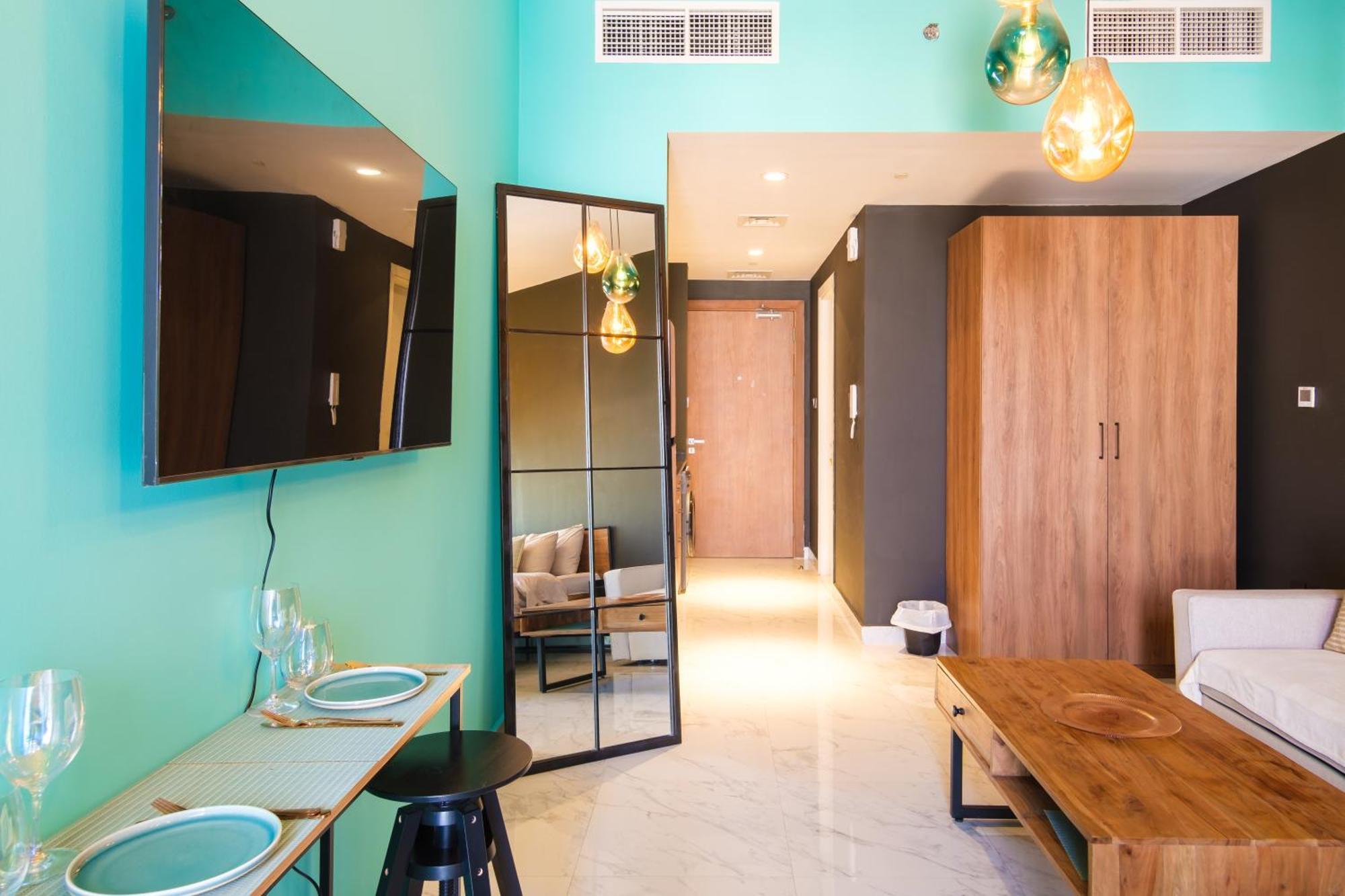 Industrial Chic Retreat Apartamento Al Qurayyah Exterior foto
